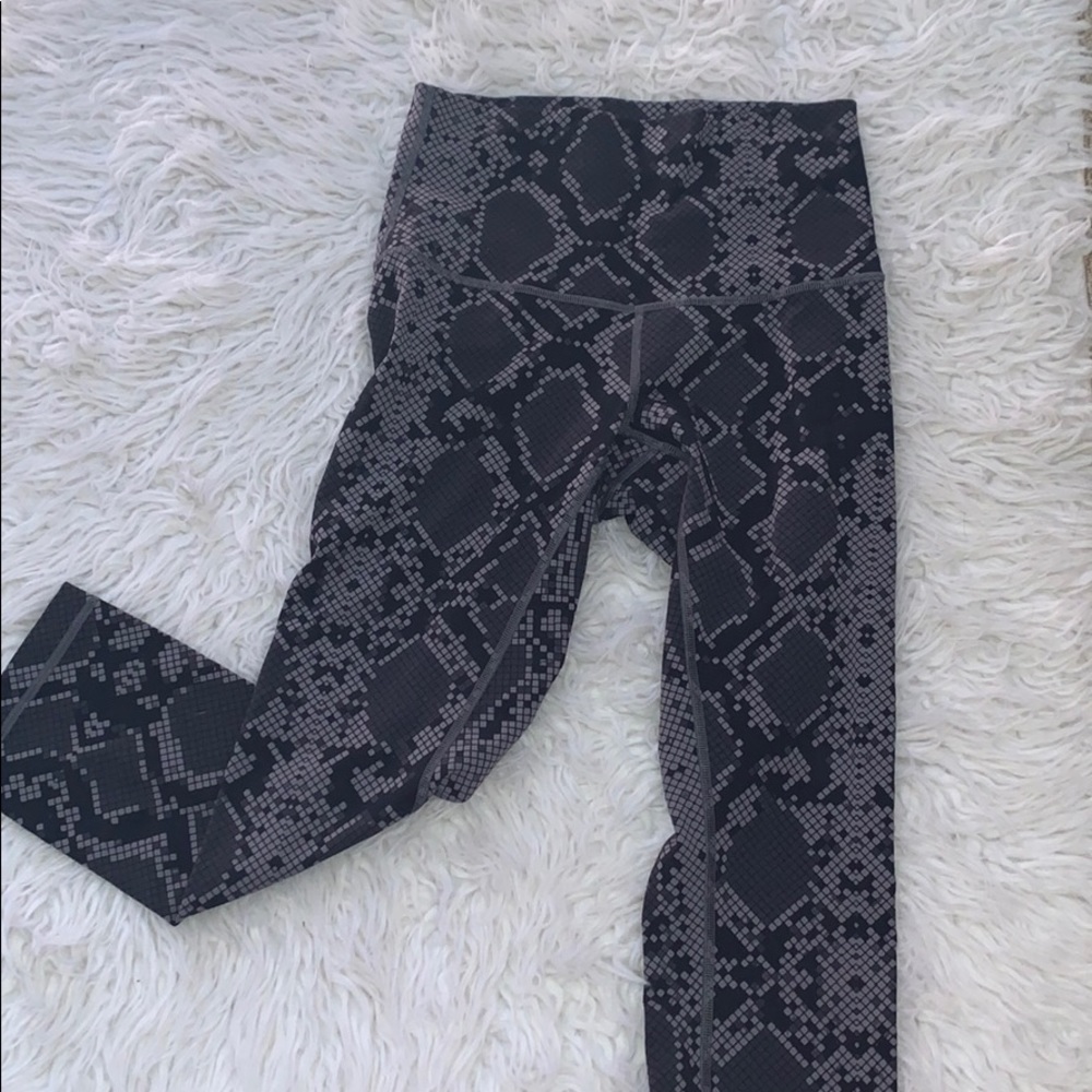 Lululemon leggings